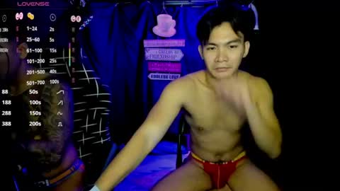 Snapshot of 000batman000 chatting on 06-16-26, 12:08 Bruce online show from 06-16-26, 12:08