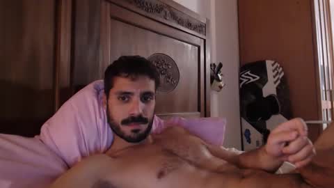 Snapshot of 000folla000 chatting on 01-18-26, 11:52 000folla000 online show from 01-18-26, 11:52