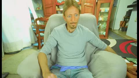 jeff online show from 02-14-25, 04:31