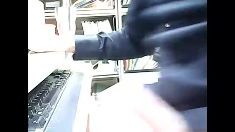 Snapshot of 01quebecboy69 chatting on 12-04-24, 08:40 01quebecboy69 online show from 12-04-24, 08:40