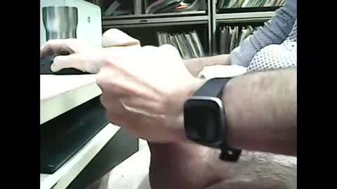 Snapshot of 01quebecboy69 chatting on 11-04-25, 06:07 01quebecboy69 online show from 11-04-25, 06:07