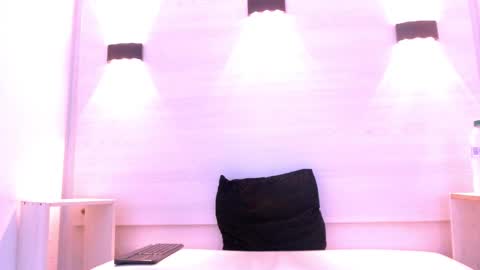 Snapshot of 0_alejo chatting on 01-07-26, 03:53 alejo online show from 01-07-26, 03:53