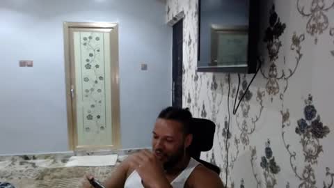 Kingsley online show from 01-27-25, 08:49