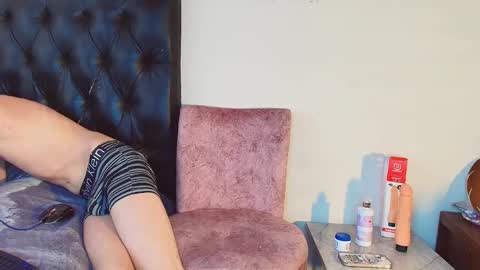 0 oJacob online show from 10-04-25, 09:13