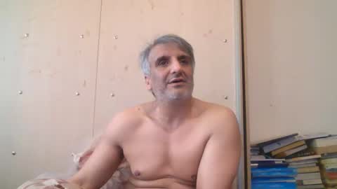 Snapshot of 0luvmonkey chatting on 05-23-26, 08:18 0luvmonkey online show from 05-23-26, 08:18
