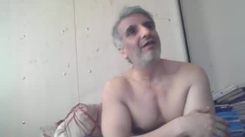 Snapshot of 0luvmonkey chatting on 05-24-26, 11:48 0luvmonkey online show from 05-24-26, 11:48