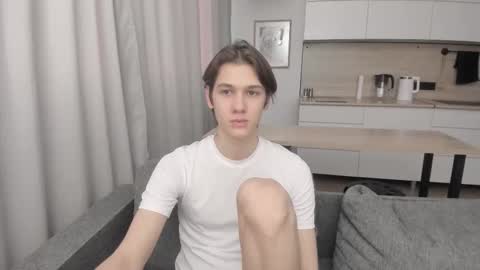 Adam online show from 09-18-25, 12:18