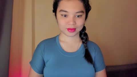 0wwlo0k online show from 11-16-25, 05:13