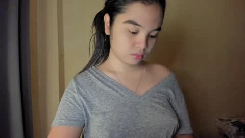 0wwlo0k online show from 05-24-26, 07:35
