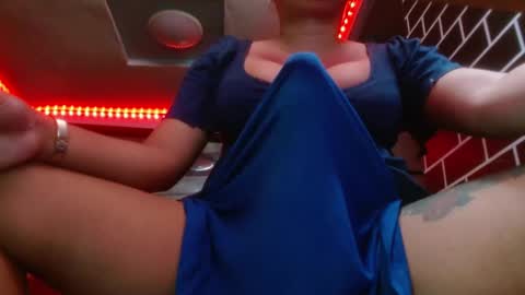  i am trixie im Your Selfsucking Mistress  online show from 12-13-24, 03:38