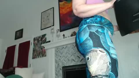 Aurora Willows online show from 02-16-25, 12:43