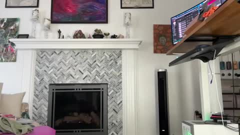 Aurora Willows online show from 03-09-25, 02:21