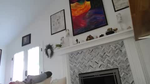 Aurora Willows online show from 10-03-25, 02:25