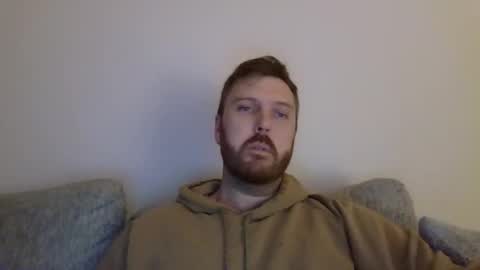 Snapshot of 123holt123 chatting on 05-13-26, 01:58 123holt123 online show from 05-13-26, 01:58
