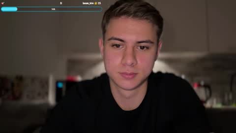 Snapshot of 168gio chatting on 11-19-25, 05:24 Lance online show from 11-19-25, 05:24