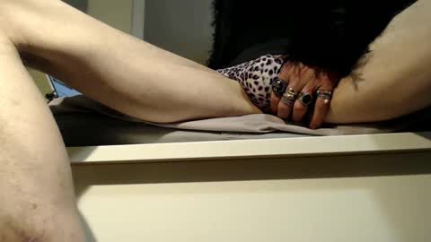 Snapshot of 16cmsoftcock chatting on 03-15-26, 01:17 Longsoftcock online show from 03-15-26, 01:17