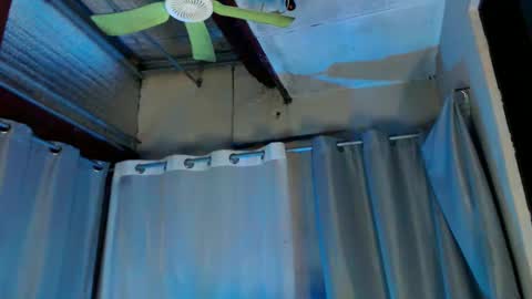 Snapshot of 18_nicole chatting on 03-02-25, 03:16 barbie online show from 03-02-25, 03:16