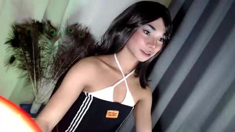 Snapshot of 18_nicole chatting on 03-02-26, 05:42 barbie online show from 03-02-26, 05:42