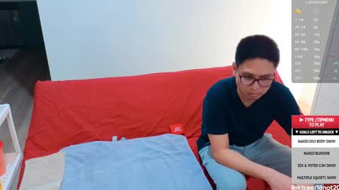 Tong  Ralph online show from 02-07-25, 01:47