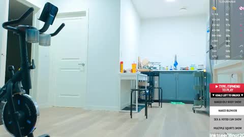 Tong  Ralph online show from 02-11-25, 04:55