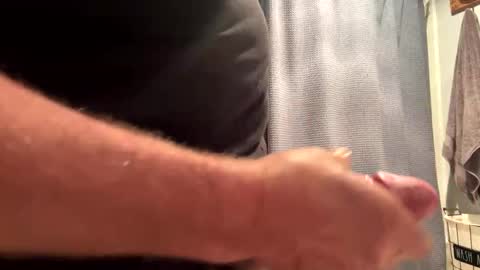 Snapshot of 1hunglo412 chatting on 11-06-25, 12:28 1hunglo412 online show from 11-06-25, 12:28