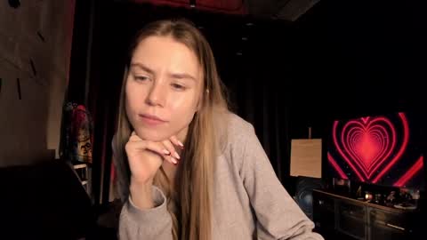 Snapshot of 1i1ypa1mer chatting on 01-19-25, 09:13 Lily 3 online show from 01-19-25, 09:13