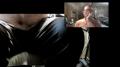 Snapshot of 1isallineed chatting on 11-07-25, 03:45 Pussy Slayer online show from 11-07-25, 03:45