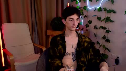 Snapshot of 1itt1efox chatting on 03-17-26, 10:46 Max online show from 03-17-26, 10:46