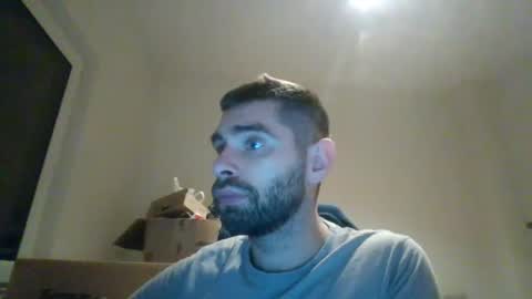 Snapshot of 1kamilkamil11 chatting on 12-05-24, 06:11 kam online show from 12-05-24, 06:11