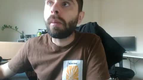 Snapshot of 1kamilkamil11 chatting on 12-18-24, 08:20 kam online show from 12-18-24, 08:20