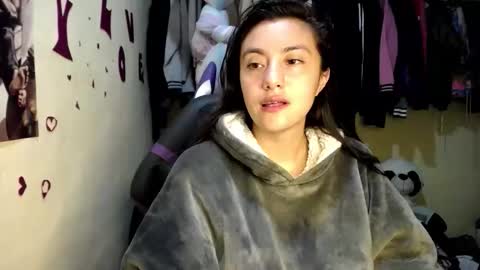 1kandylove online show from 10-06-25, 01:47