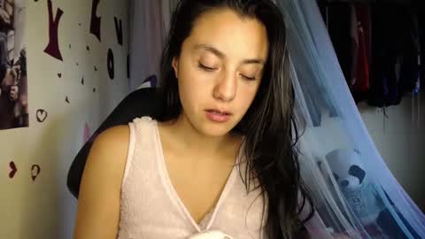 1kandylove online show from 11-25-25, 08:42