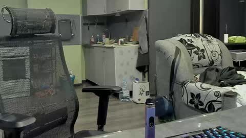 1LINDSEY1 online show from 02-18-25, 09:10