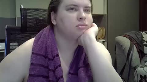 1LINDSEY1 online show from 09-17-25, 02:19