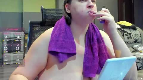 1LINDSEY1 online show from 09-29-25, 08:08