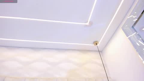 Nahomi online show from 04-19-26, 10:56