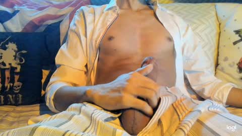 Snapshot of 1mehdiman chatting on 12-25-24, 01:09 MED online show from 12-25-24, 01:09