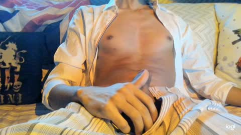 Snapshot of 1mehdiman chatting on 12-25-24, 11:10 MED online show from 12-25-24, 11:10