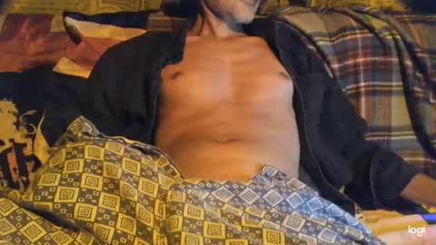 Snapshot of 1mehdiman chatting on 10-10-25, 12:09 MED online show from 10-10-25, 12:09