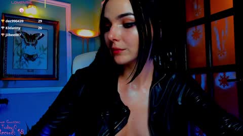 Moona  online show from 02-08-25, 07:59