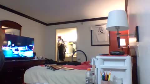 TheShyOne18 online show from 05-04-26, 12:28