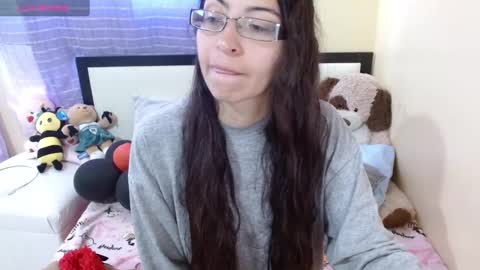 paola online show from 03-01-25, 06:32