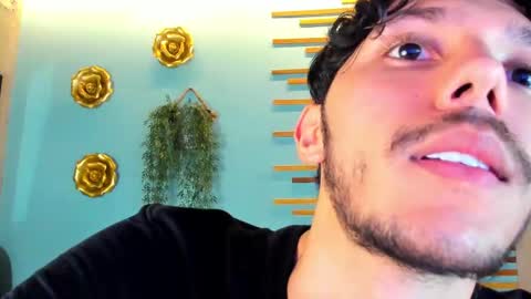 Sebastian online show from 09-15-25, 06:52