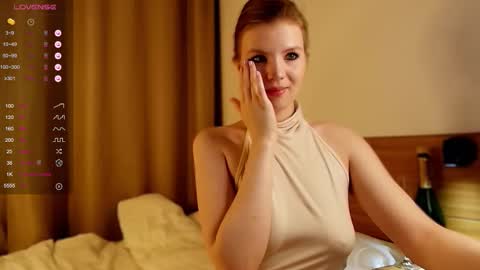 Snapshot of 1slavicdoll chatting on 10-04-25, 01:14 VICTORIA online show from 10-04-25, 01:14