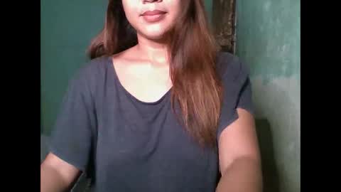 Snapshot of 1smile4u chatting on 09-24-25, 03:37 1smile4u online show from 09-24-25, 03:37