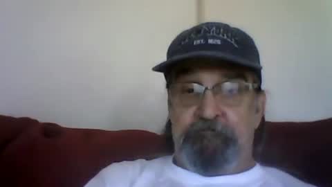 1valentine online show from 05-27-26, 02:36