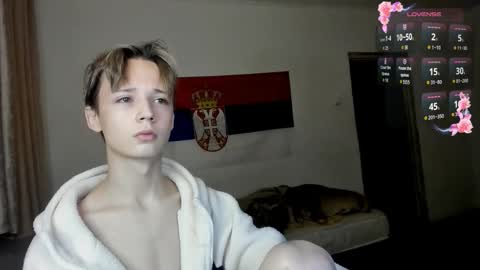 Milos online show from 09-21-25, 10:44