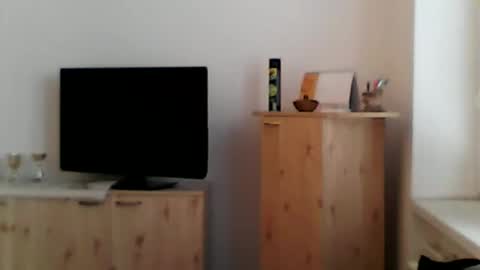 1vaso online show from 10-08-25, 07:28