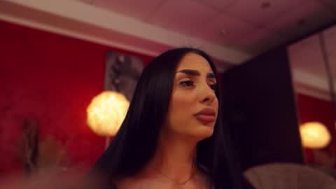 Snapshot of 1vyanne chatting on 03-18-26, 08:50 1vyanne online show from 03-18-26, 08:50