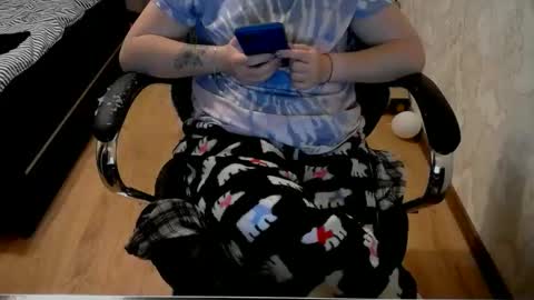 Snapshot of 1your_hot_girls chatting on 02-04-26, 08:25 1your_hot_girls online show from 02-04-26, 08:25